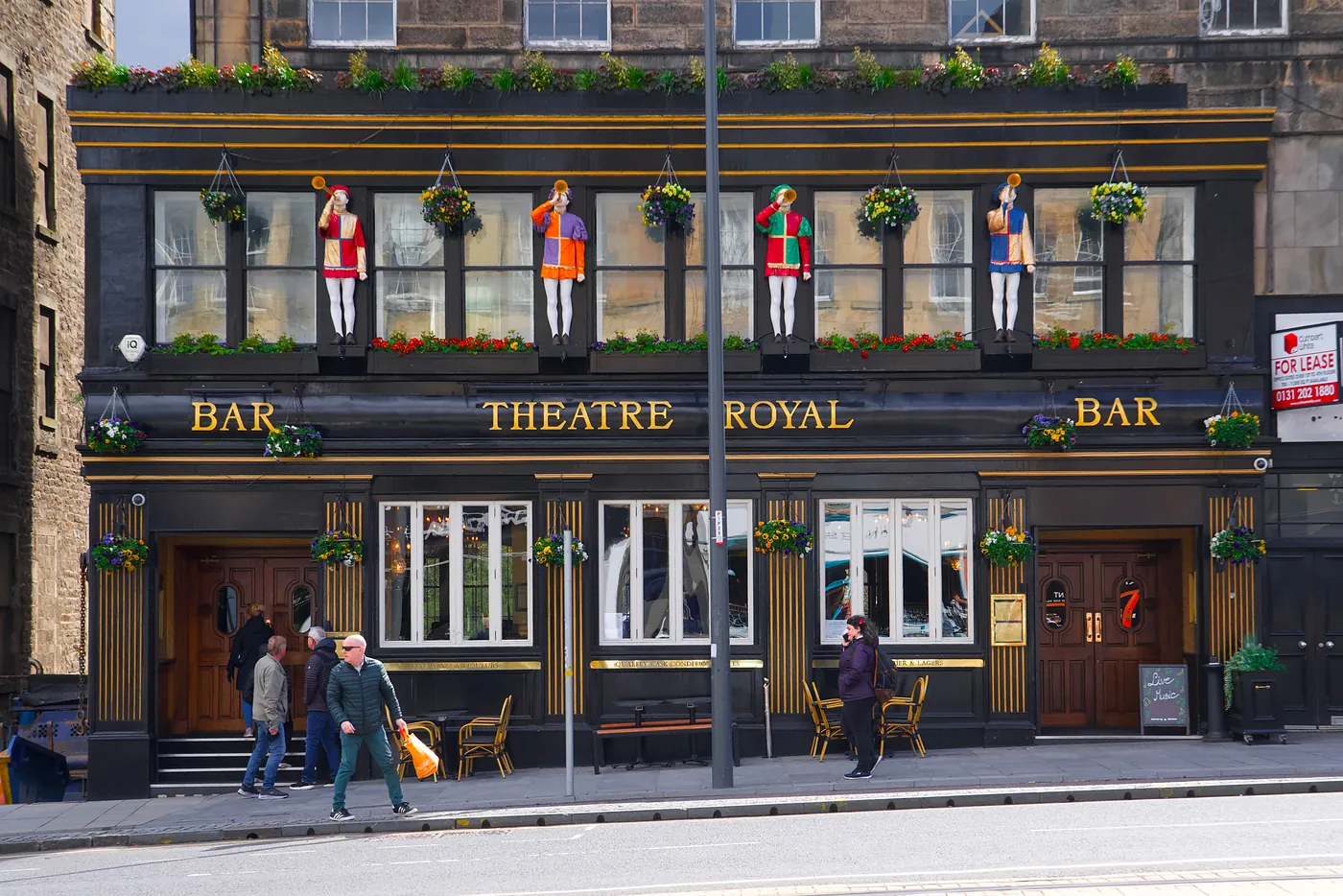 The Theater Royal pub, famous for its live evening plays.