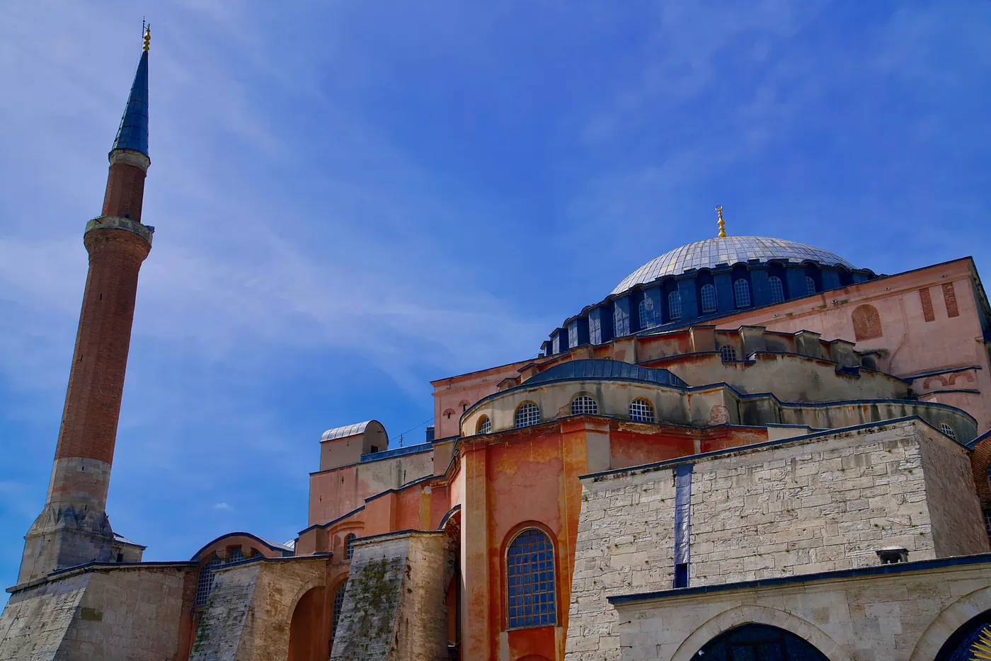Constructed in the 5th century AD by Byzantine Emporer Justinian, the Hagia Sophia was once the largest church in the world.